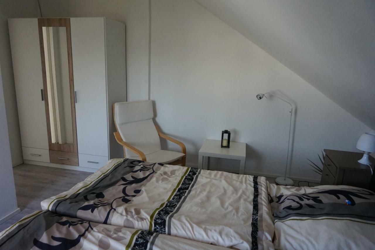 Ferienwohnung Am See Bad Lippspringe Esterno foto