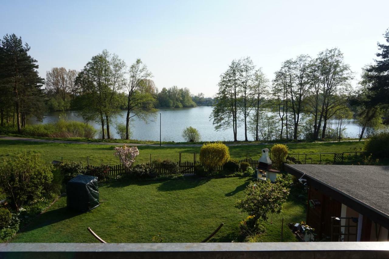 Ferienwohnung Am See Bad Lippspringe Esterno foto