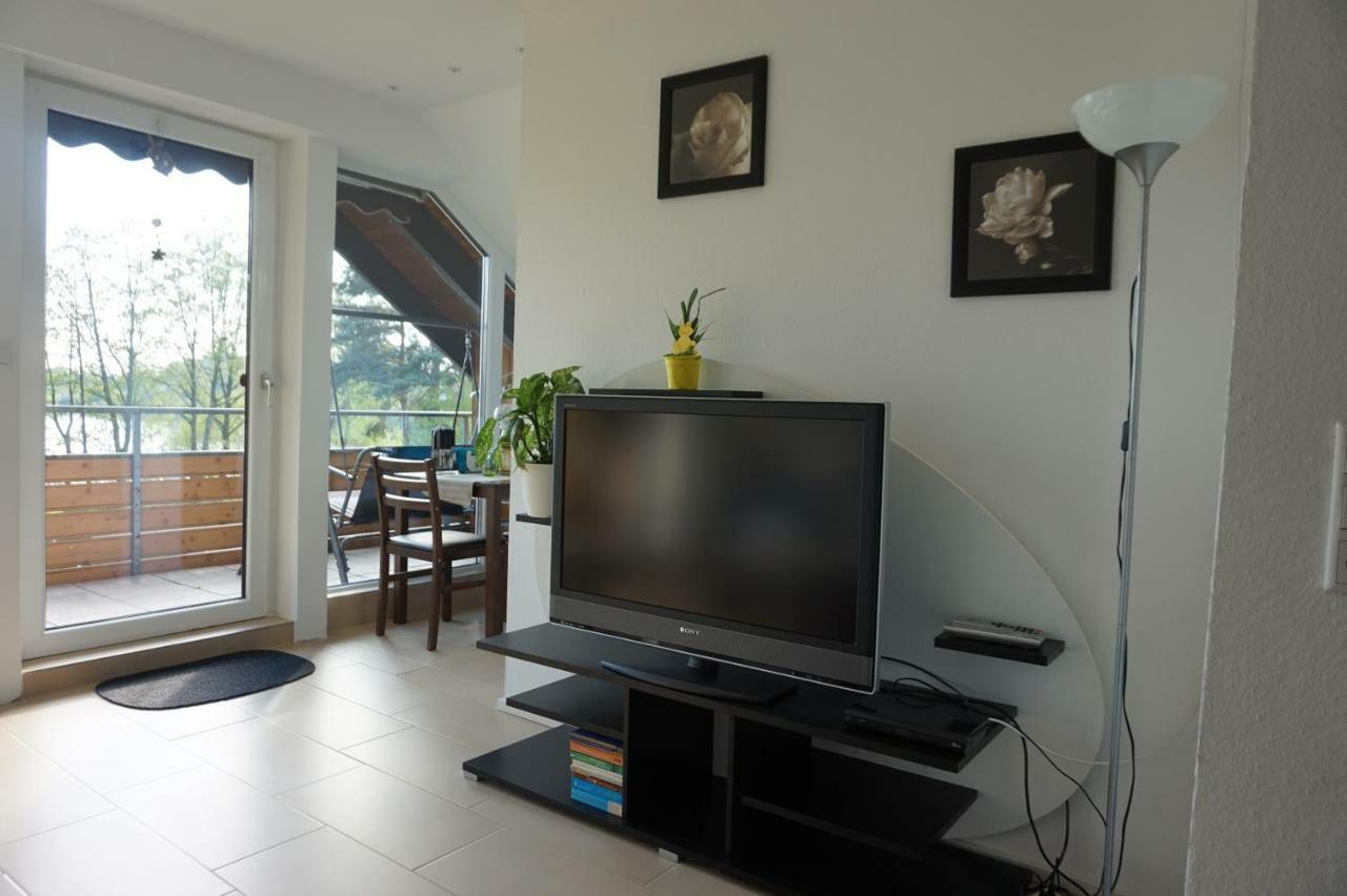 Ferienwohnung Am See Bad Lippspringe Esterno foto