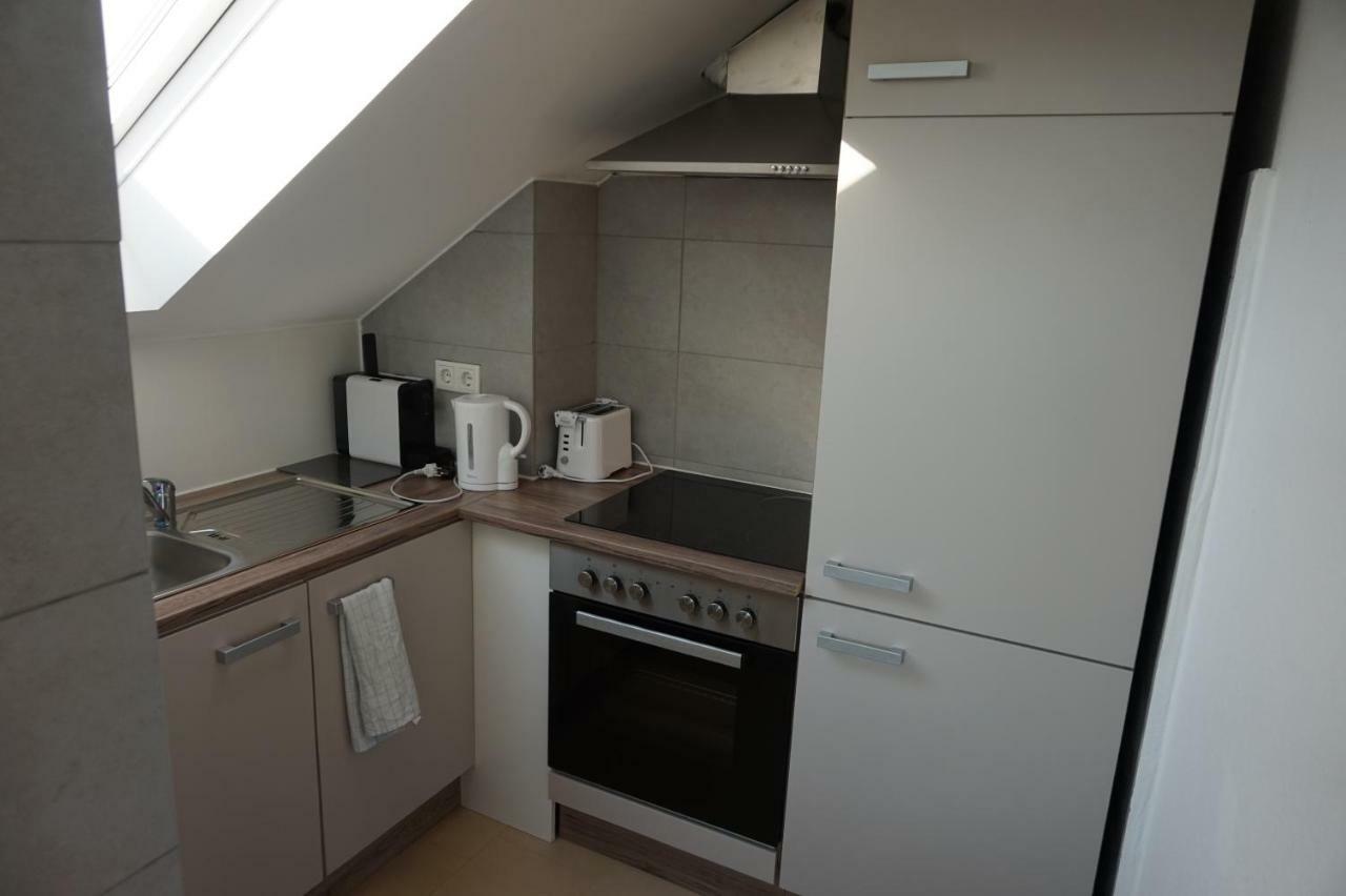 Ferienwohnung Am See Bad Lippspringe Esterno foto
